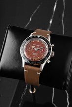 Load image into Gallery viewer, Nivada Grenchen Chronomaster Broad Arrow « Tropical dial » - Manual Wind on Tropical Strap