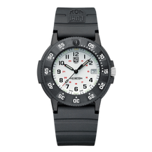 Load image into Gallery viewer, Luminox Original Navy SEAL 43mm Men&#39;s Watch - XS.3007.EVO.S