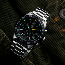 Load image into Gallery viewer, Luminox Pacific Diver Chronograph Men&#39;s Watch - XS.3142